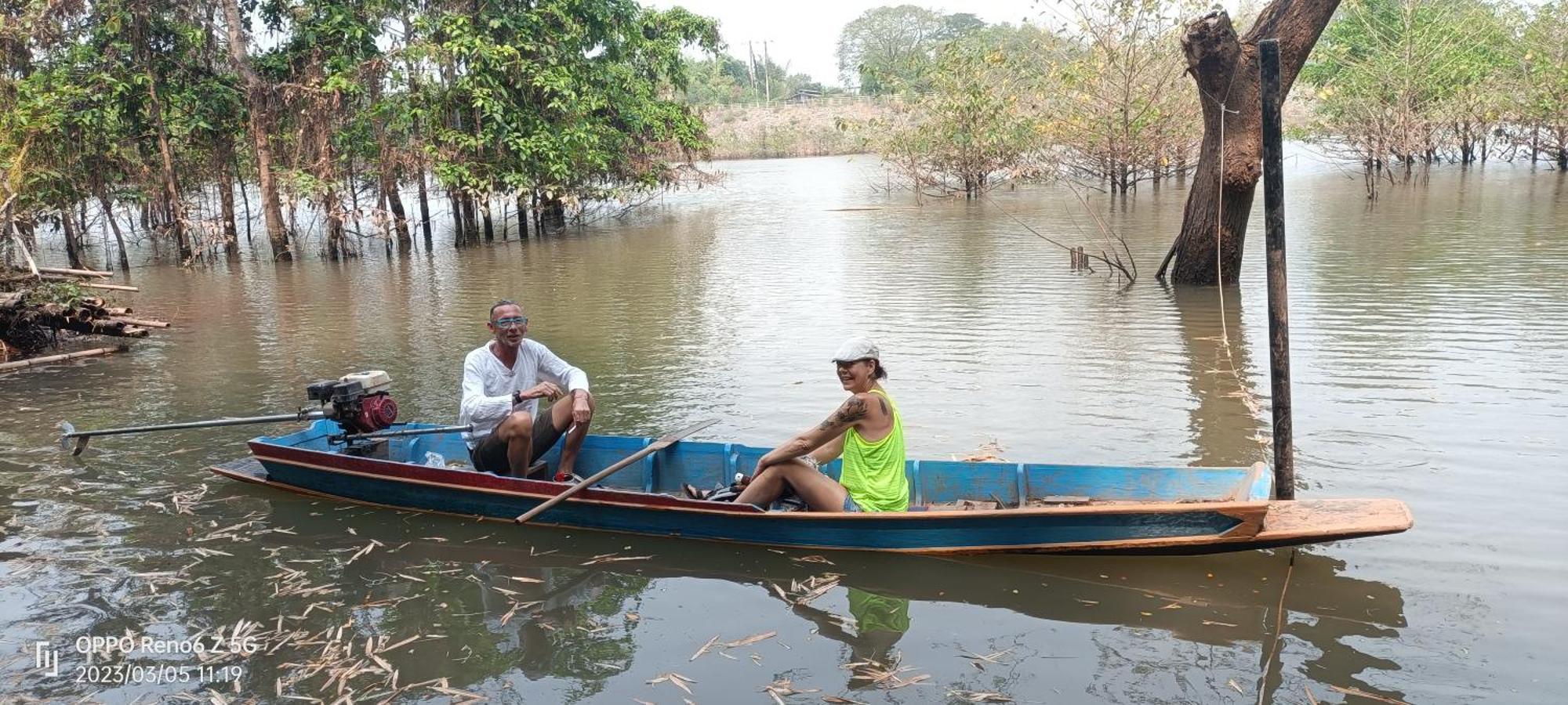เฮือนน้ำน่าน House By The River Nan Uttaradit Ngoại thất bức ảnh